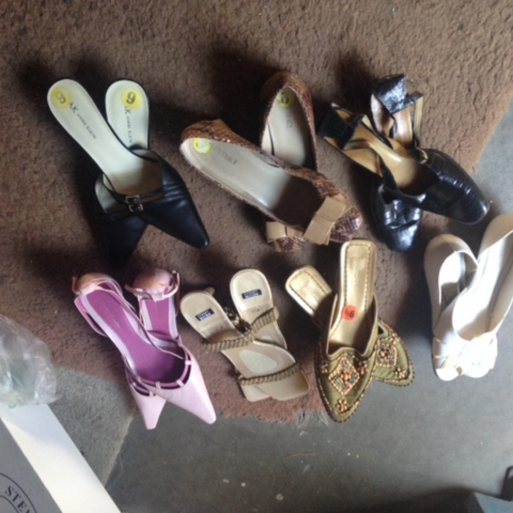 woman's shoes & sandals